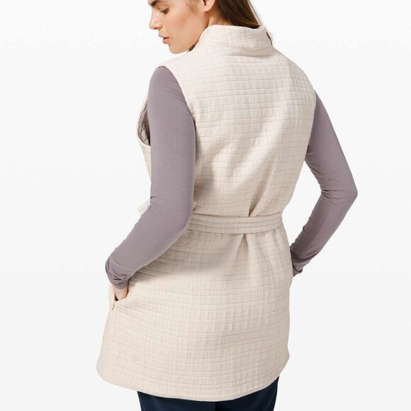 Lululemon Serene Travels Vest 10 - Picture 5 of 11